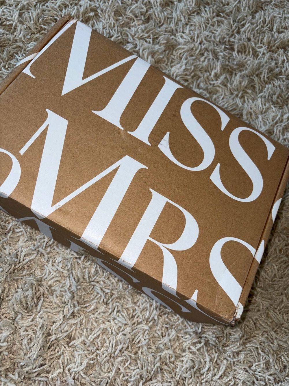Miss to Mrs Go Glow Bridey box